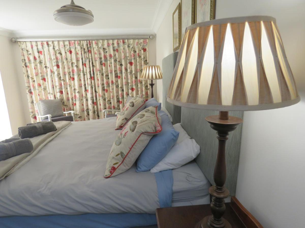 The Bunker Villa Champagne Valley Екстериор снимка