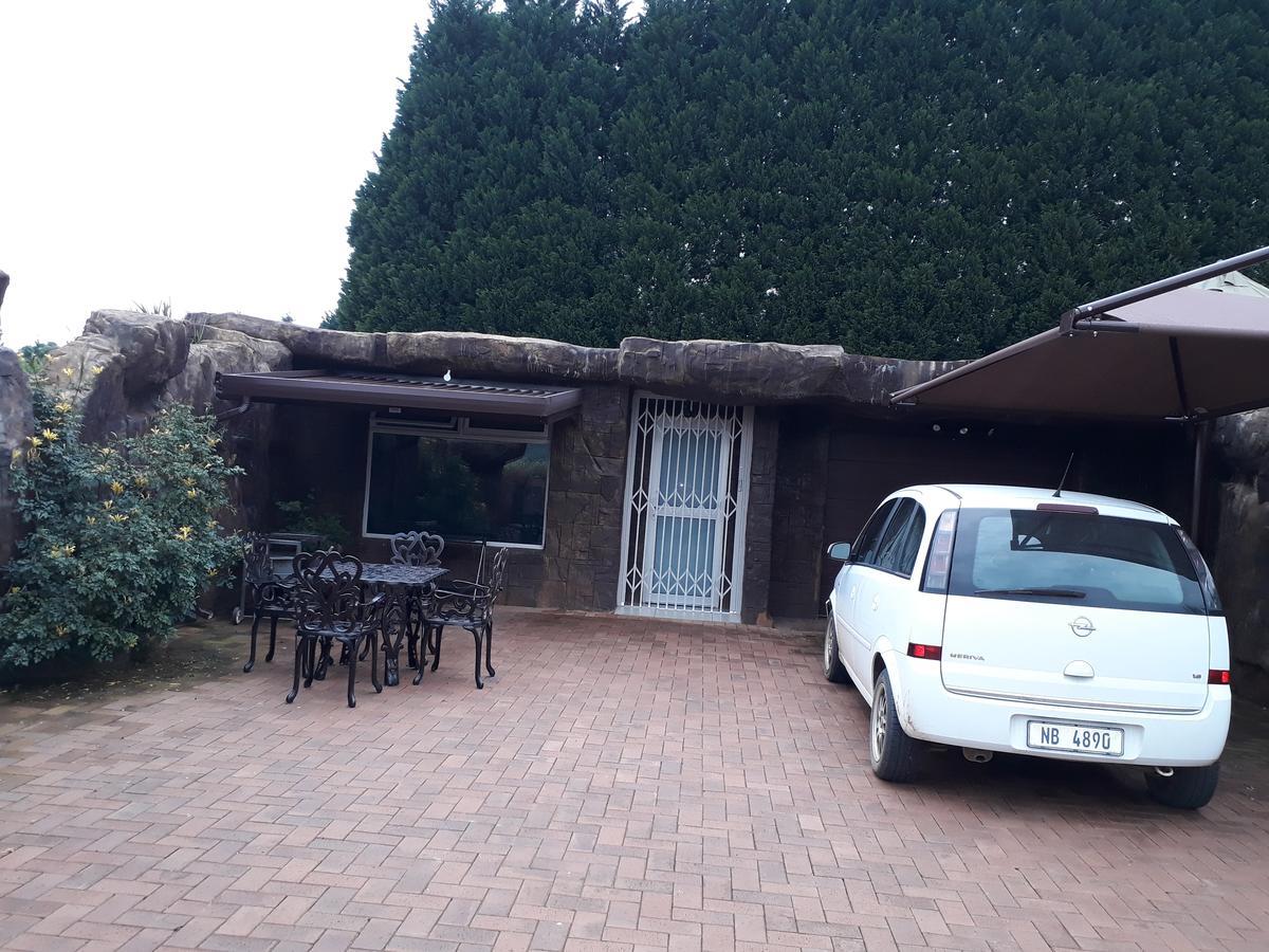 The Bunker Villa Champagne Valley Екстериор снимка